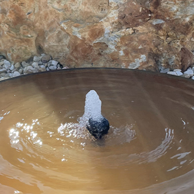 fontanova-tryska-pena